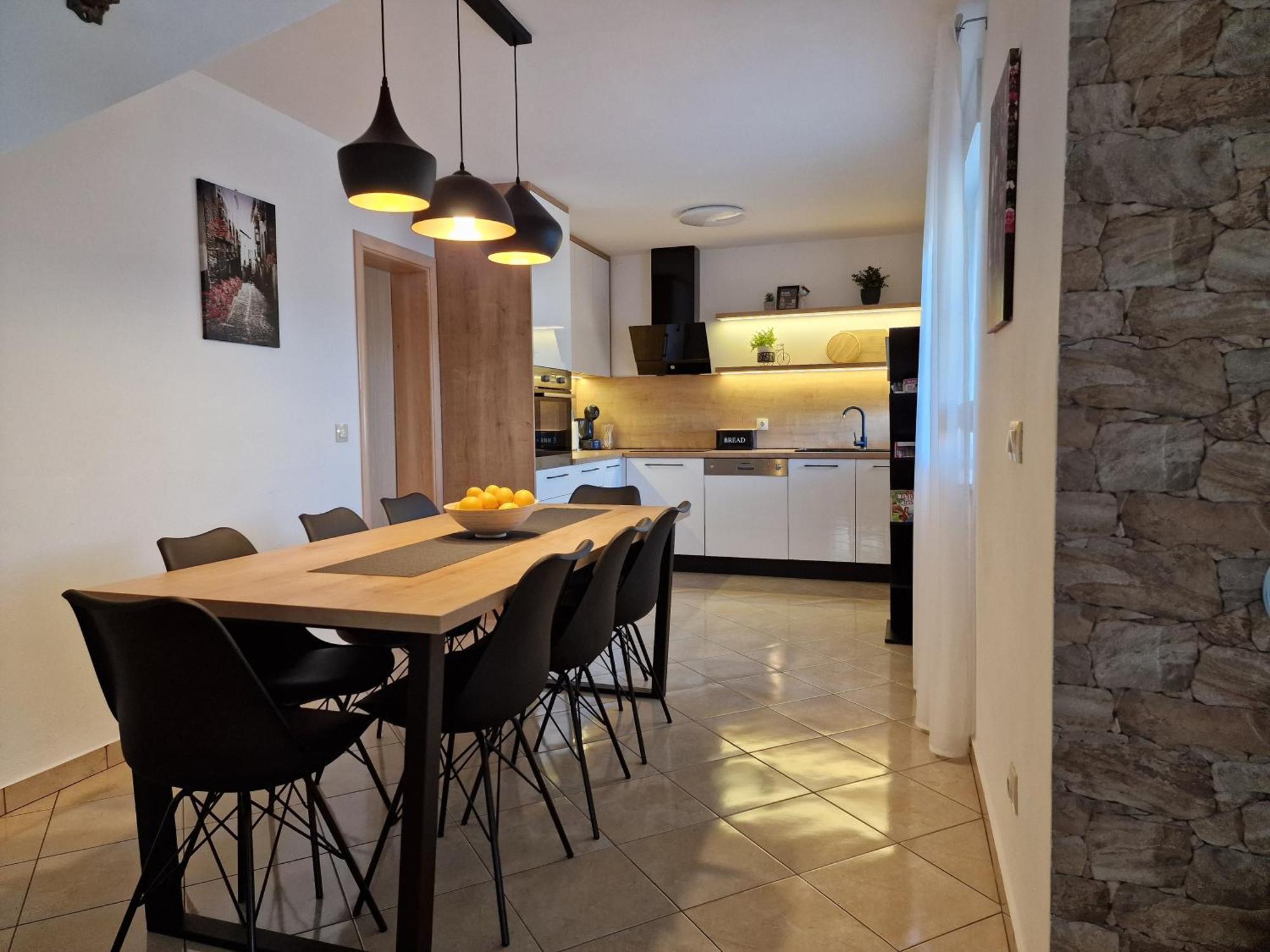 Beautiful Holiday Home "Villa Luka" Kaštel Štafilić Dış mekan fotoğraf