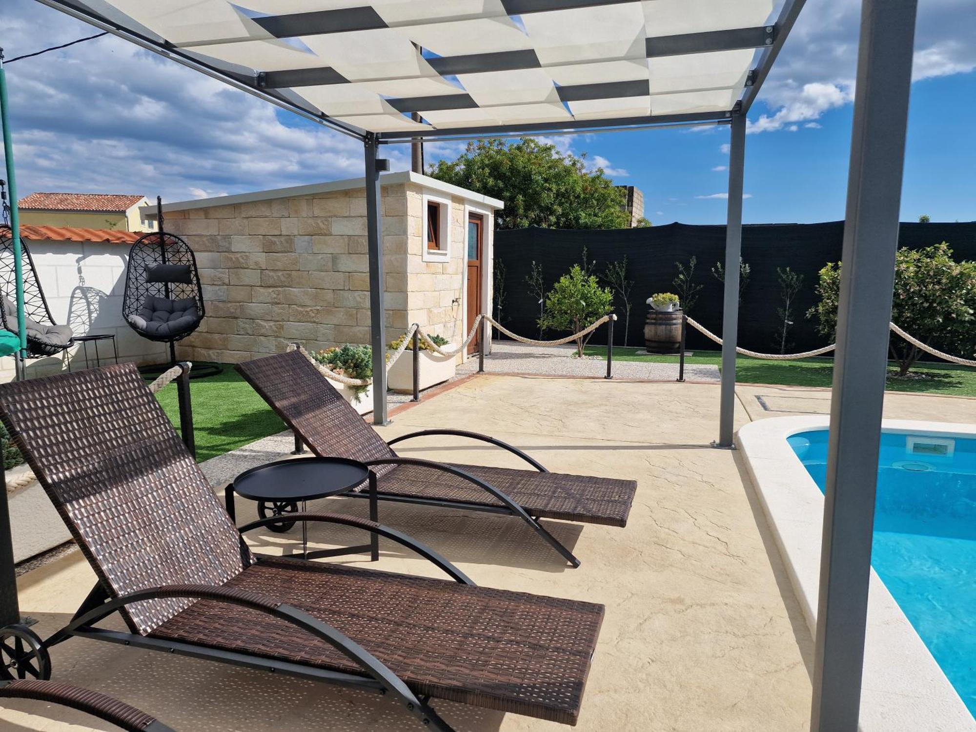Beautiful Holiday Home "Villa Luka" Kaštel Štafilić Dış mekan fotoğraf